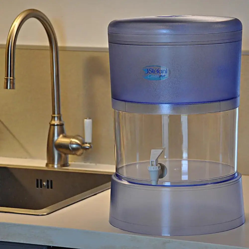 Fontaine 6 litres Cristal avec filtre à eau Stefani - Fontaine backes