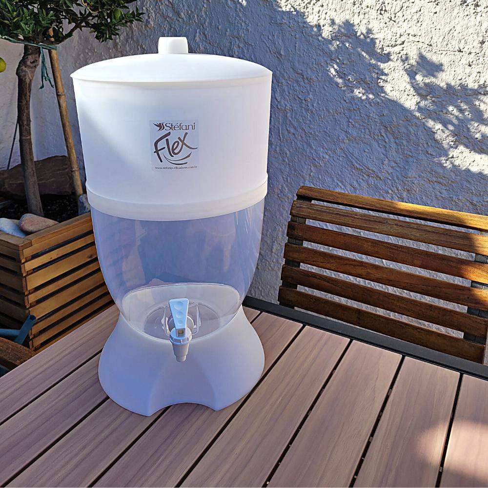 Fontaine 6 litres Flex avec filtre à eau Stefani - Fontaine backes