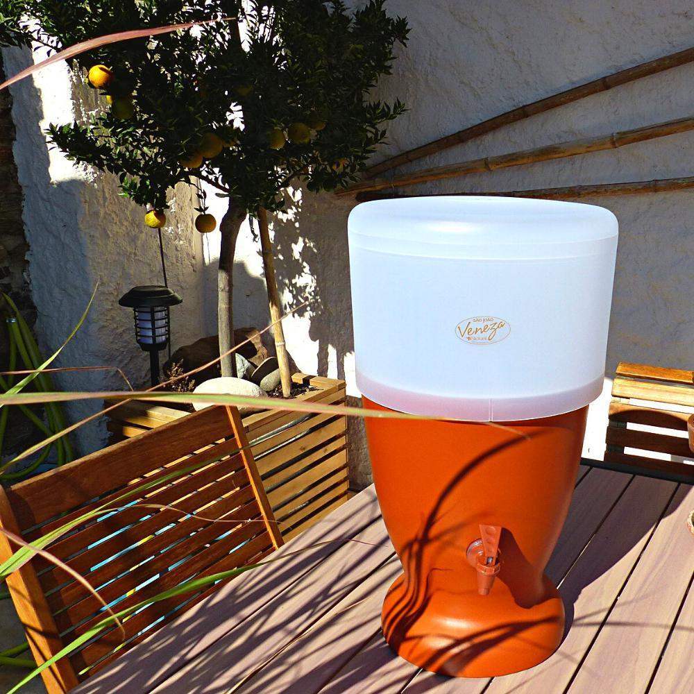 fontaine en plastique pour particulier